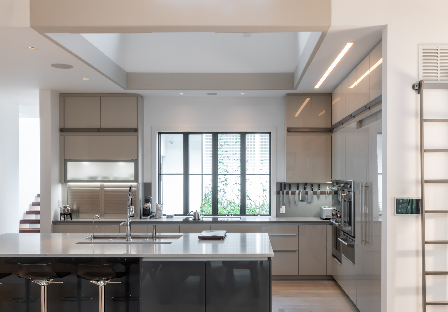 Stl Homes – Featured Image Poggenpohl Kitchen